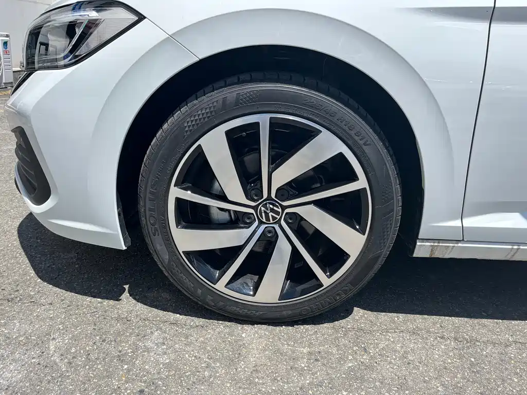 Volkswagen Sagitar — миниатюра 2