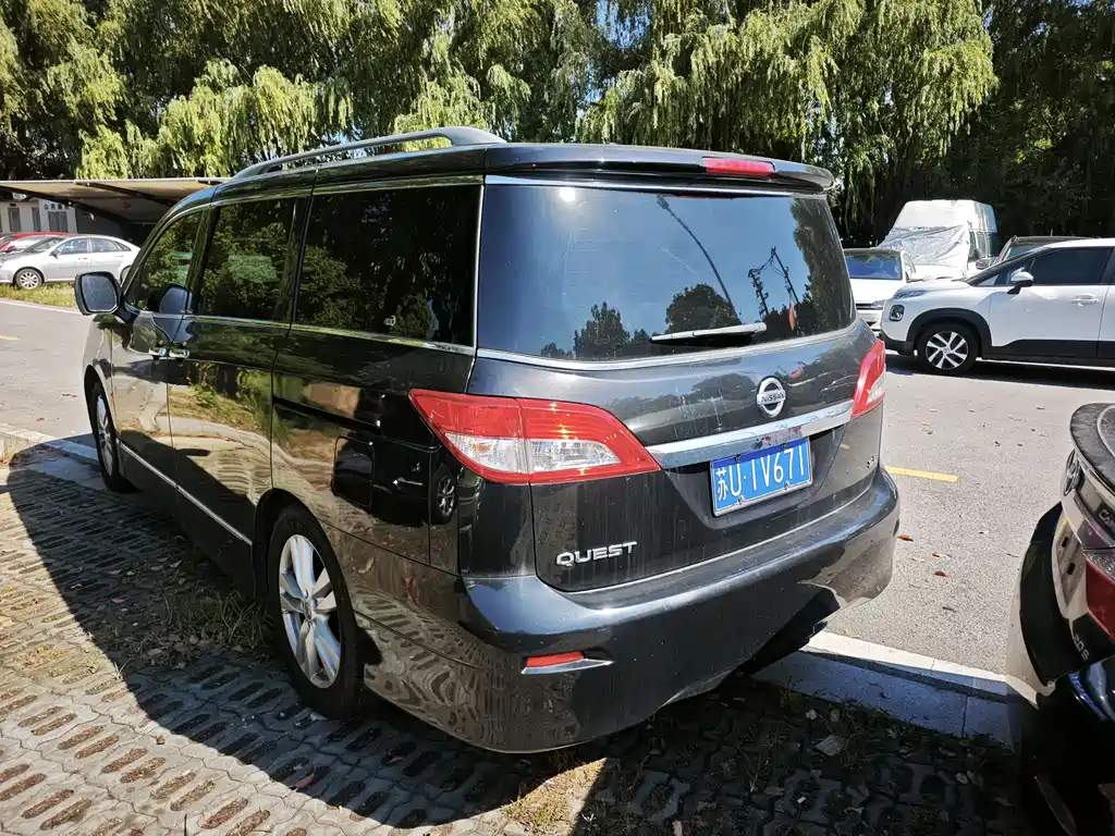 Nissan Quest 2015 3.5L SL