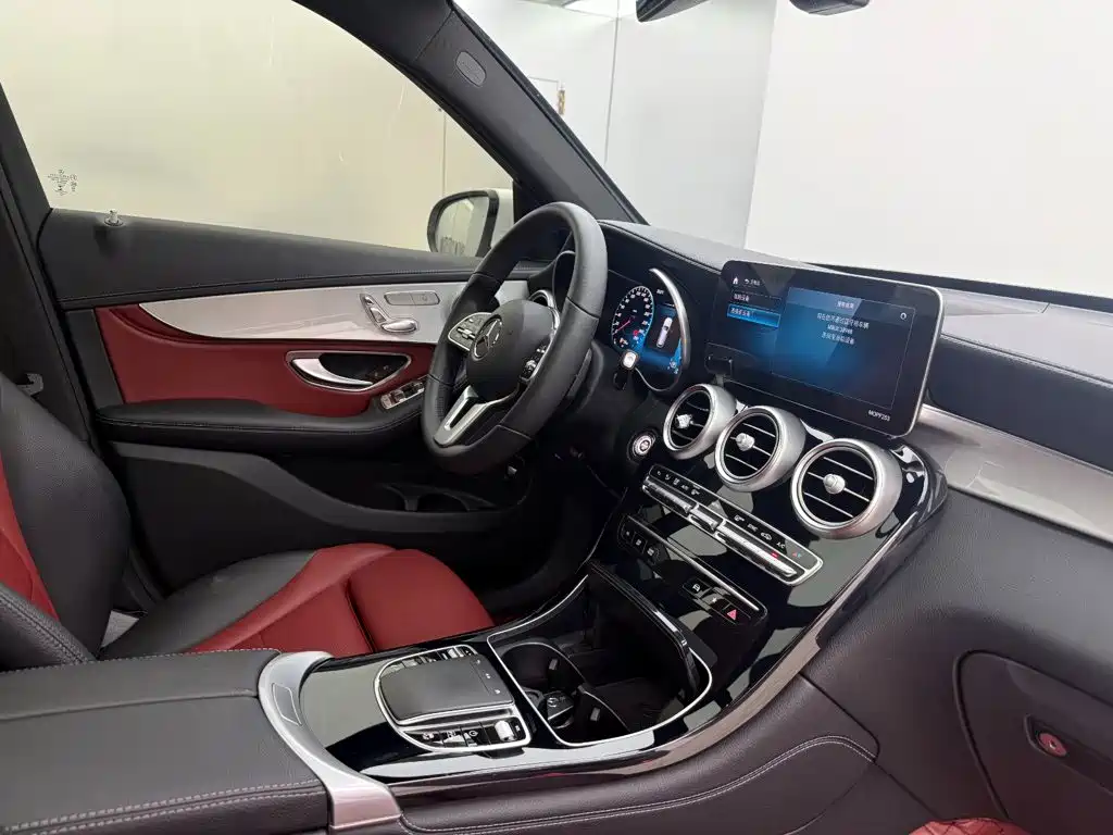 Mercedes-Benz GLC — миниатюра 16