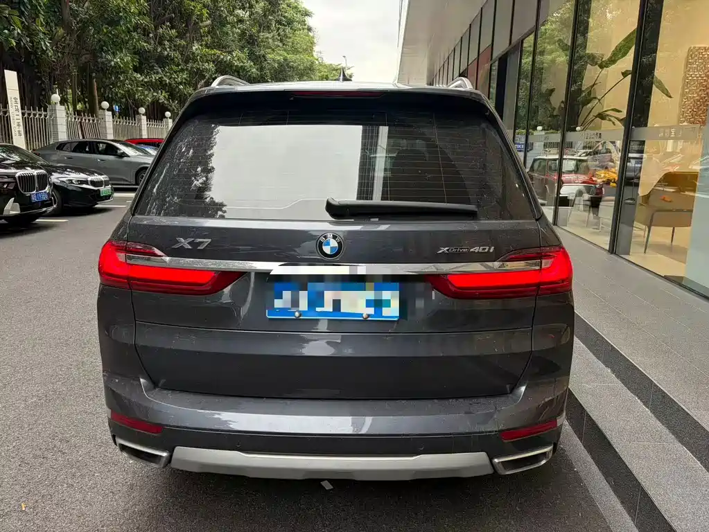 BMW X7 — миниатюра 3