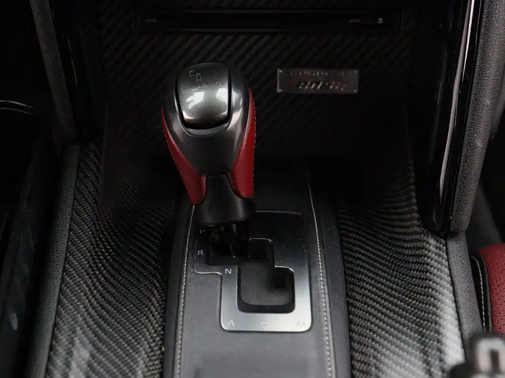 Nissan GT-R — миниатюра 17