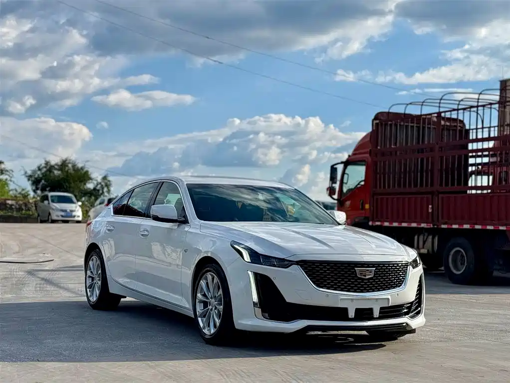 CADILLAC CT5