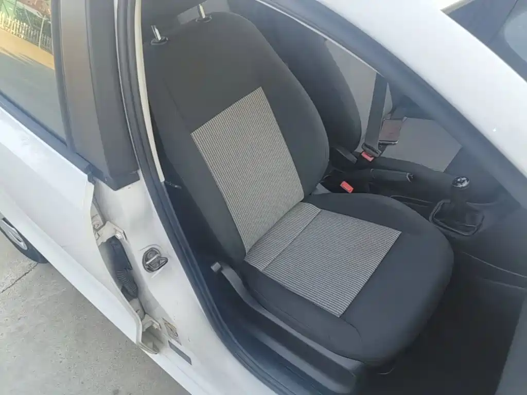 Volkswagen Polo — миниатюра 25