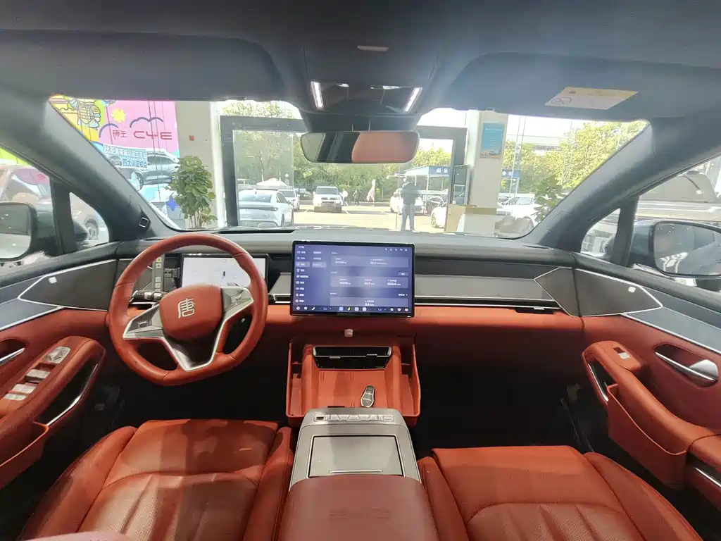 BYD Tang L — миниатюра 14