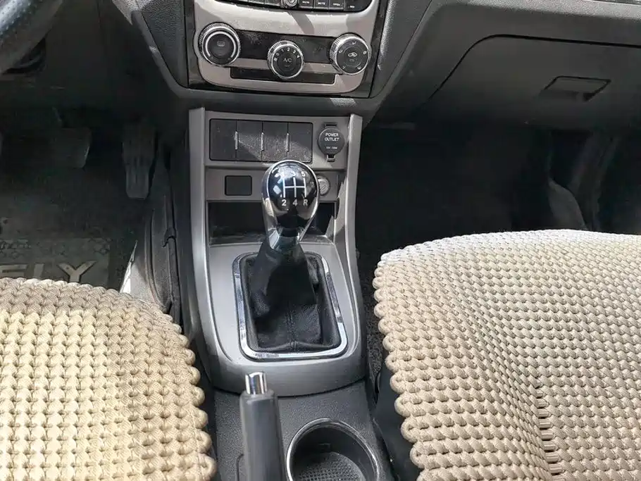 Geely Emgrand Classic — миниатюра 16