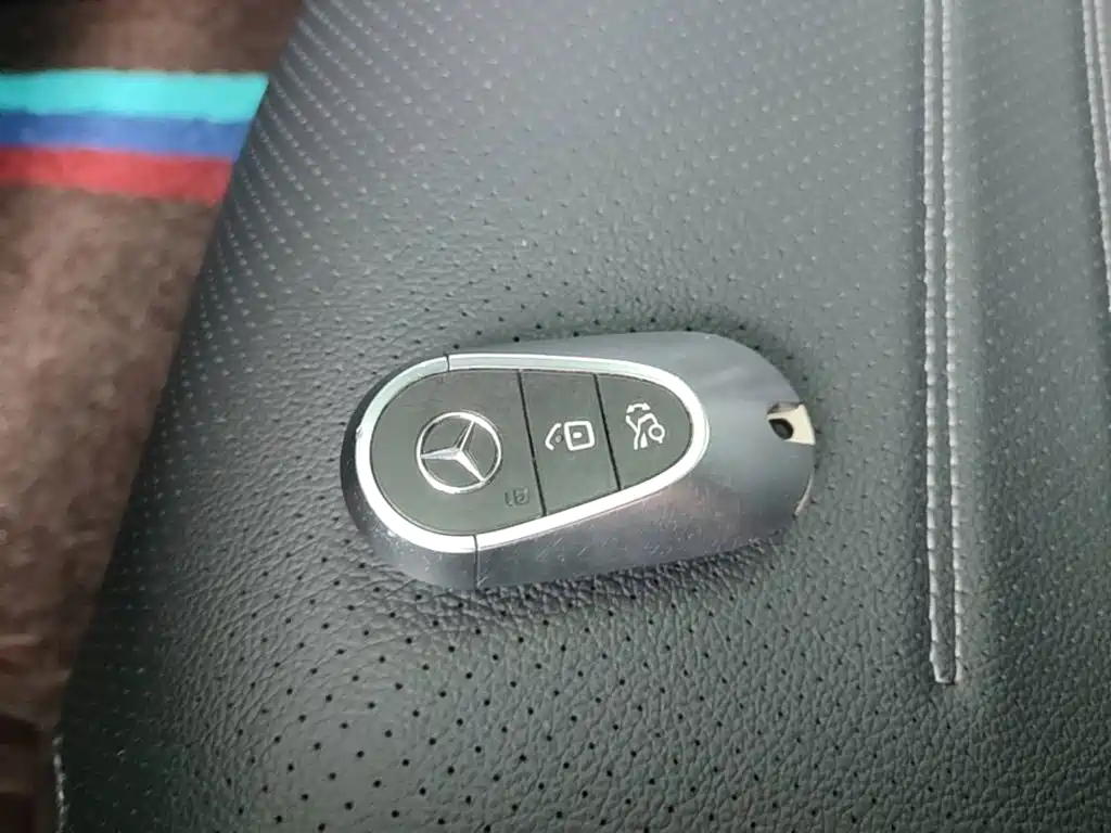 Mercedes-Benz C-Class — миниатюра 9