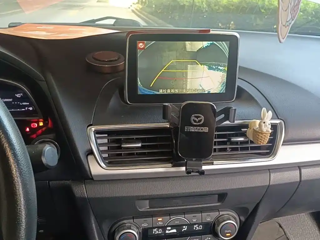 Mazda 3 Axela — миниатюра 13