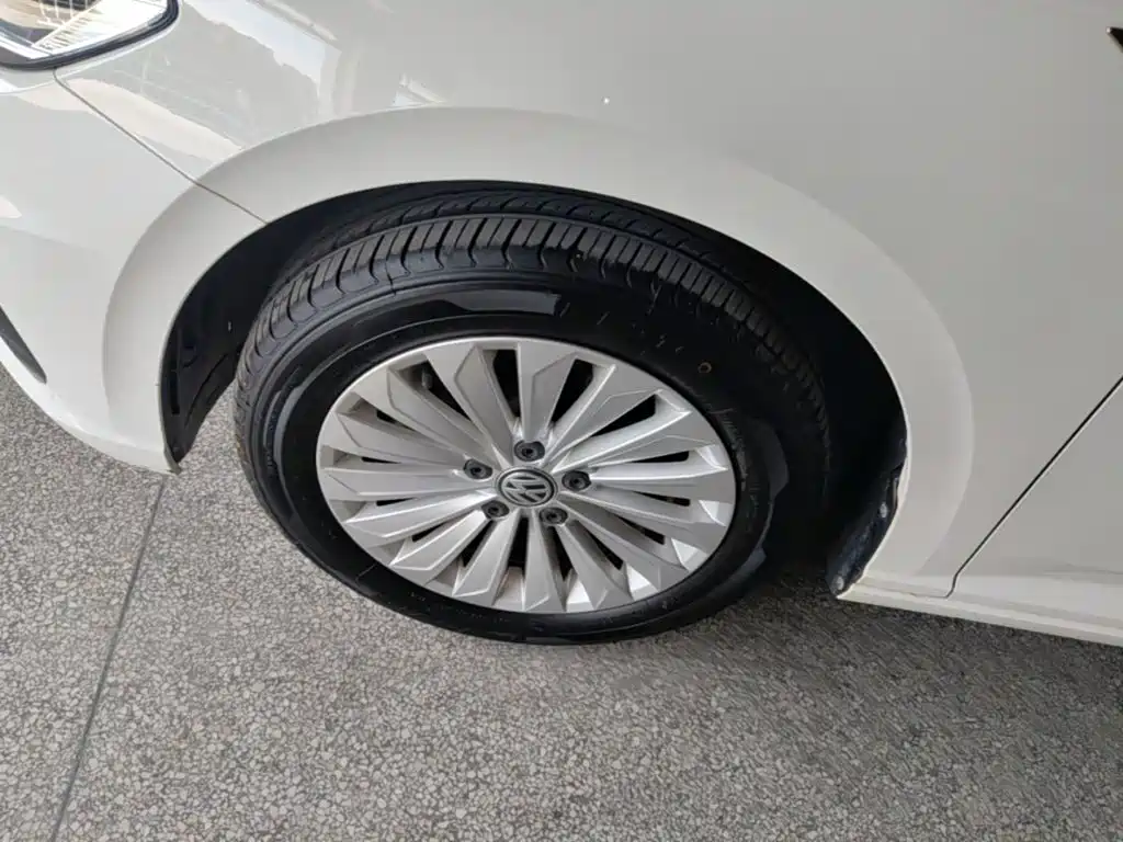 Volkswagen Lavida — миниатюра 23