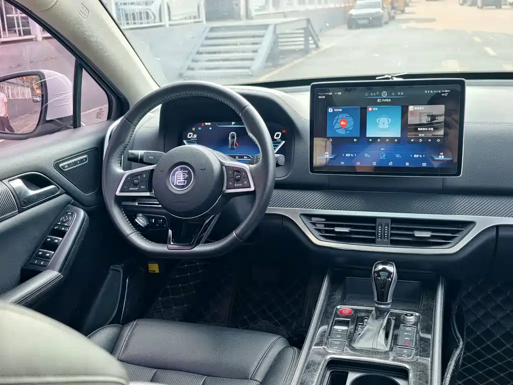 BYD Tang — миниатюра 16
