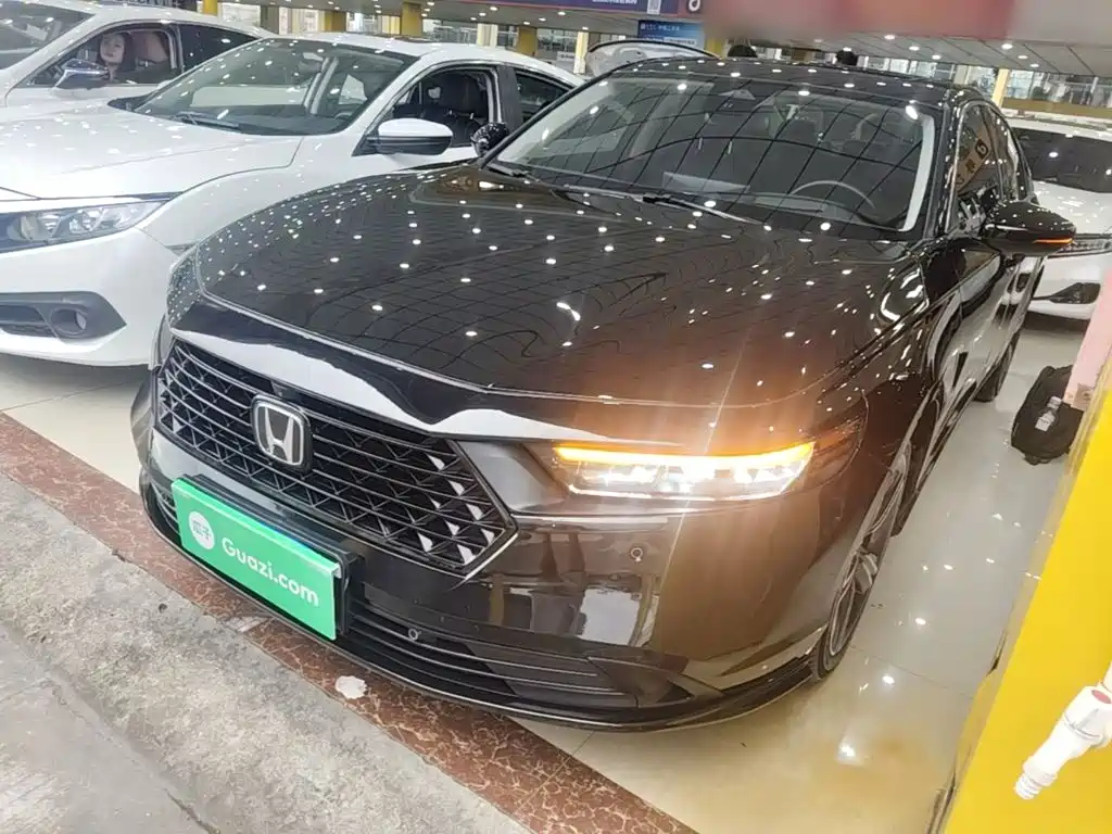 Honda Accord — миниатюра 2