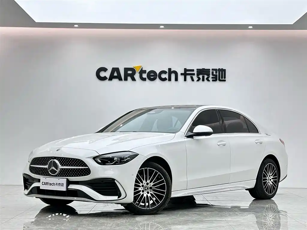 Mercedes-Benz C-Class 2024