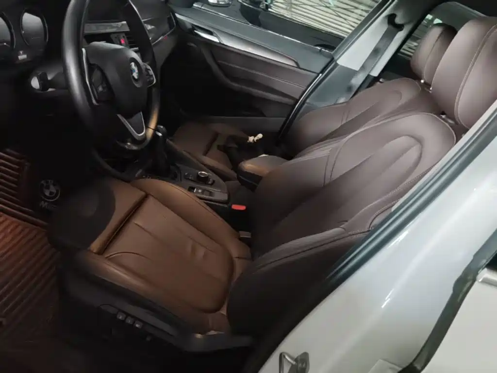 BMW X1 — миниатюра 15