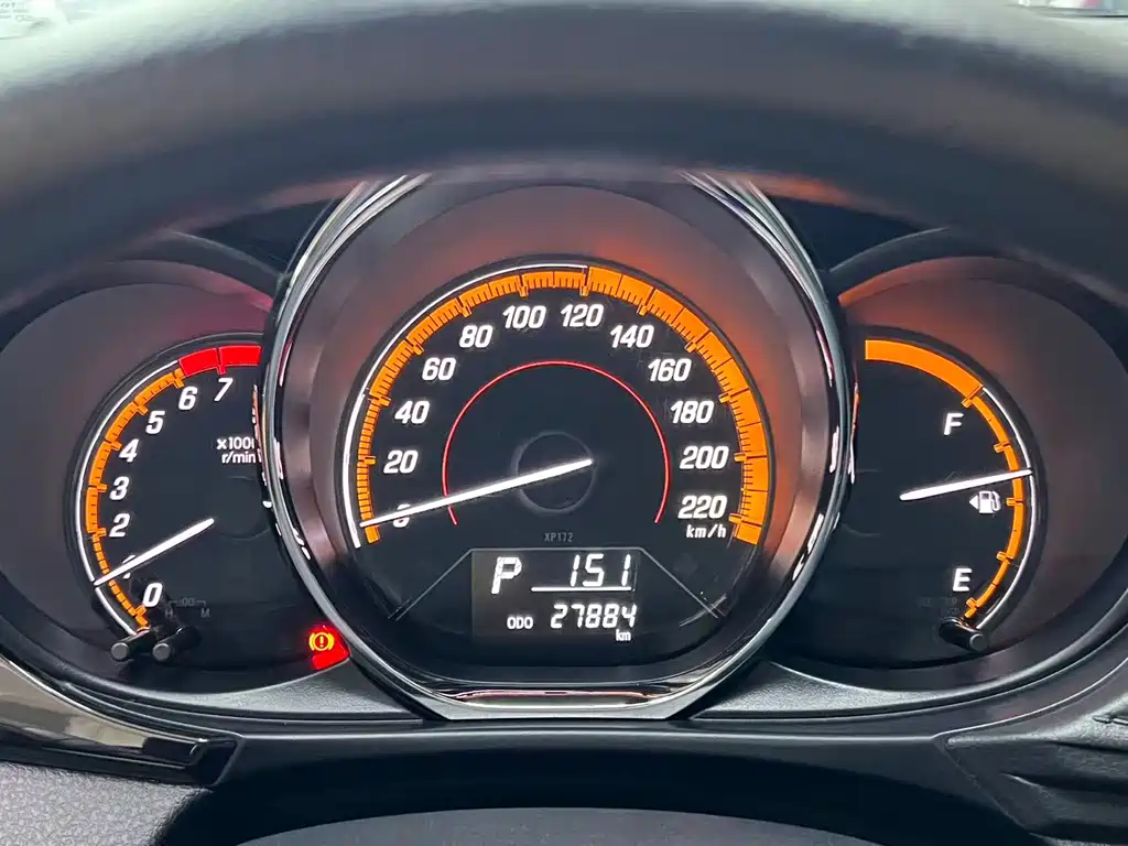 Toyota Yaris L — миниатюра 15