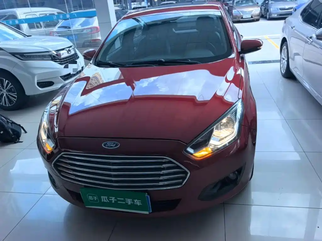 Ford Escort — миниатюра 3