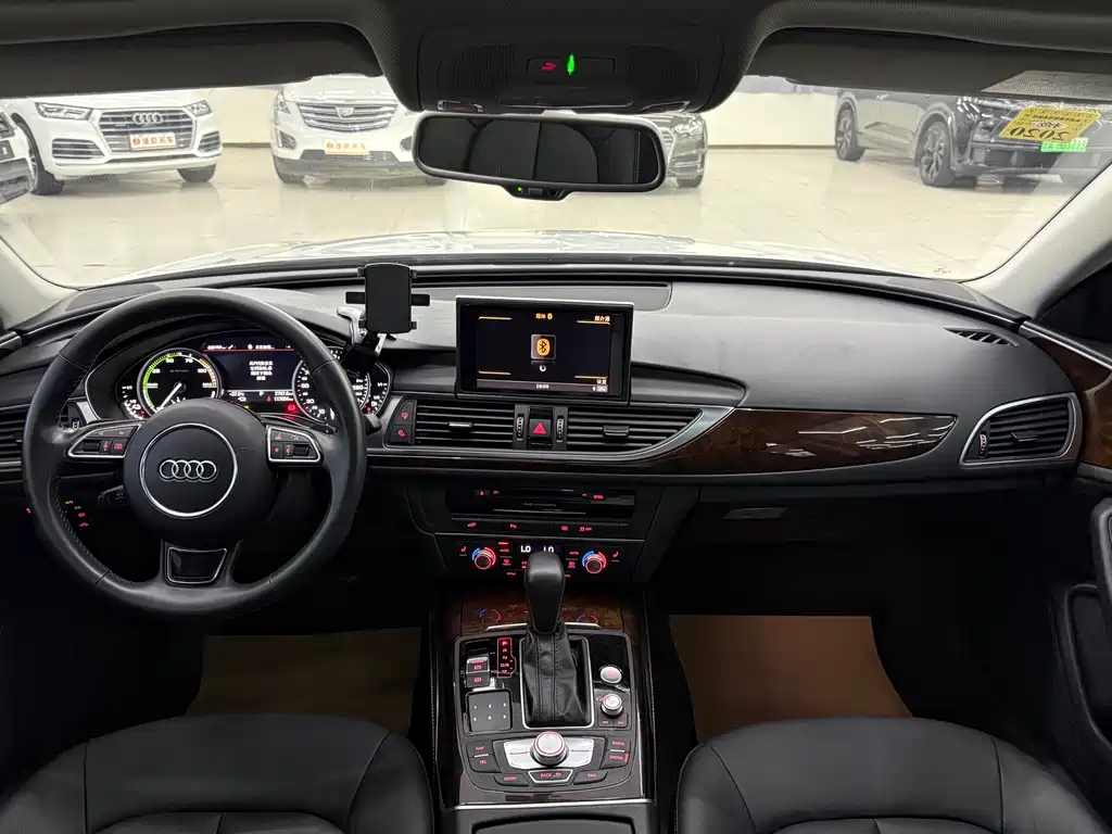 Audi A6L New Energy — миниатюра 4