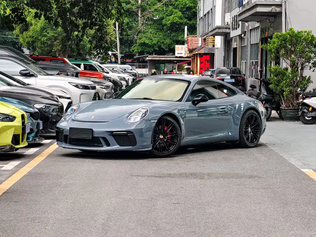 Porsche 911 2016