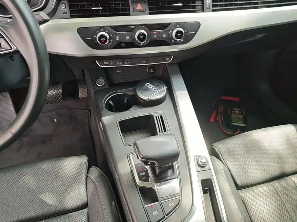 Audi A4L — миниатюра 14