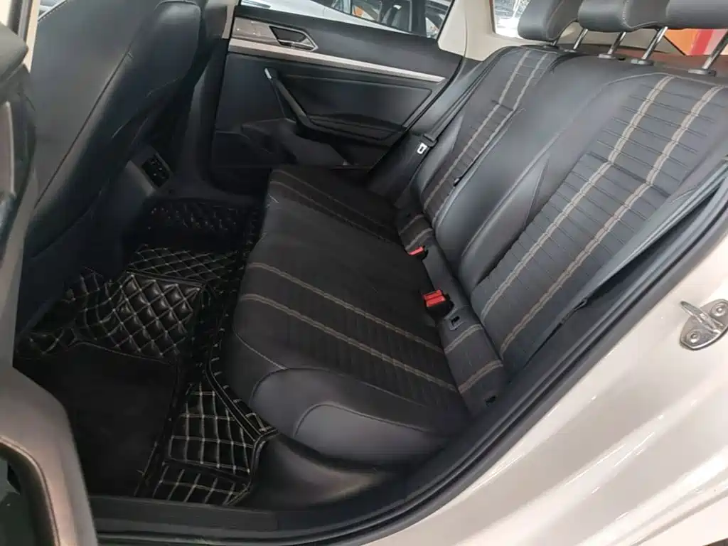 Volkswagen Lavida — миниатюра 17