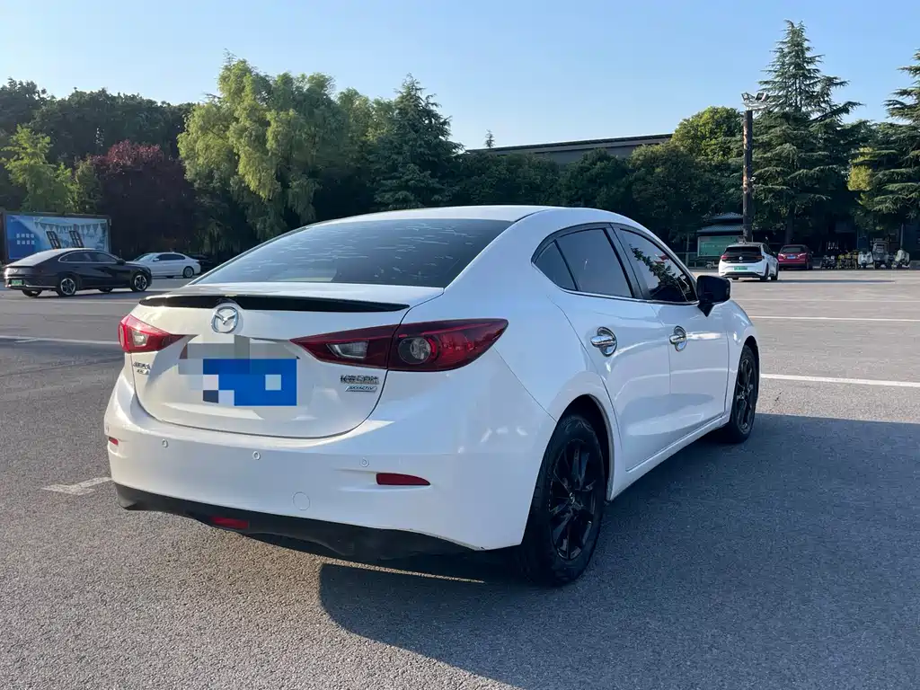 Mazda 3 Axela — миниатюра 7