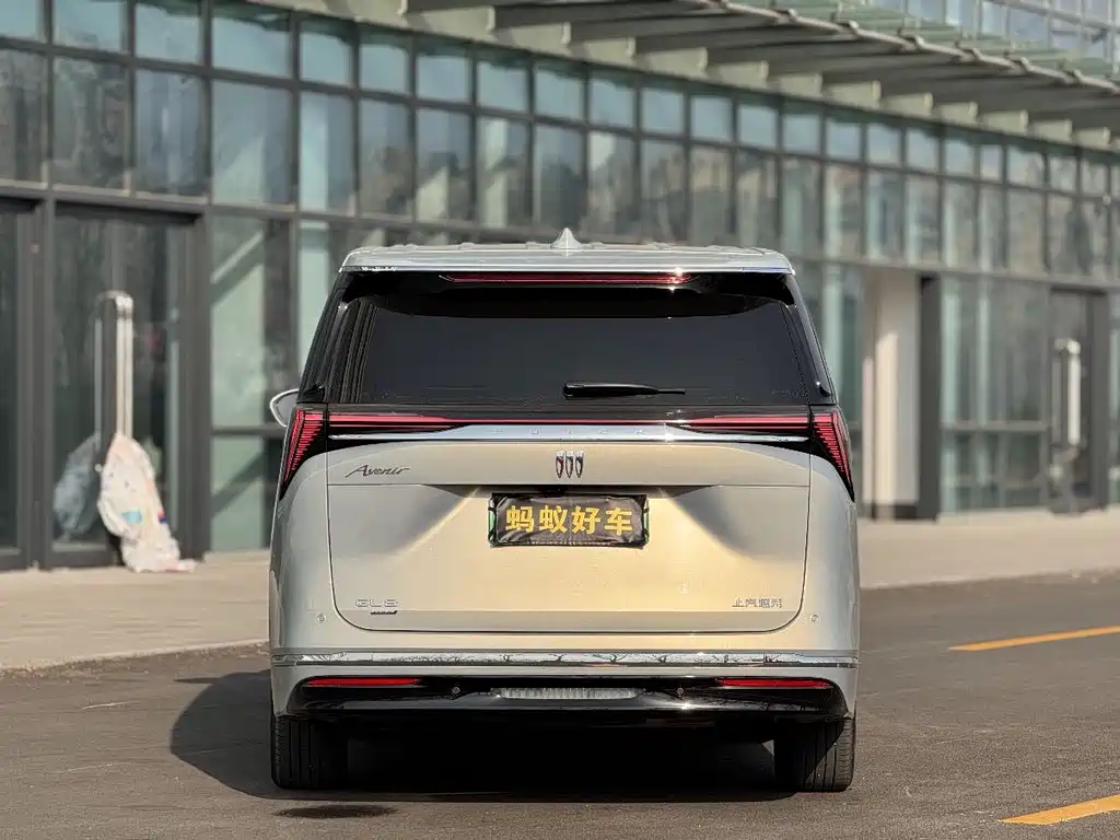 BUICK GL8 NEW ENERGY