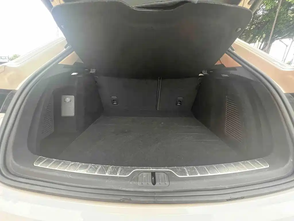 AITO Wenjie AITO M5 — миниатюра 15