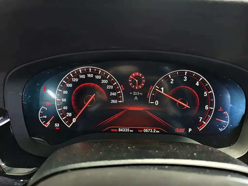 BMW 5 Series — миниатюра 15