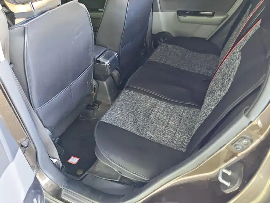 Suzuki Swift — миниатюра 11