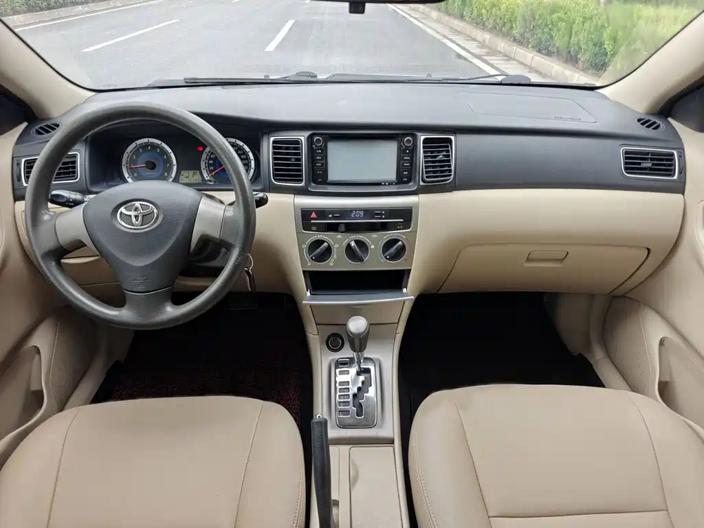 Toyota Corolla — миниатюра 9