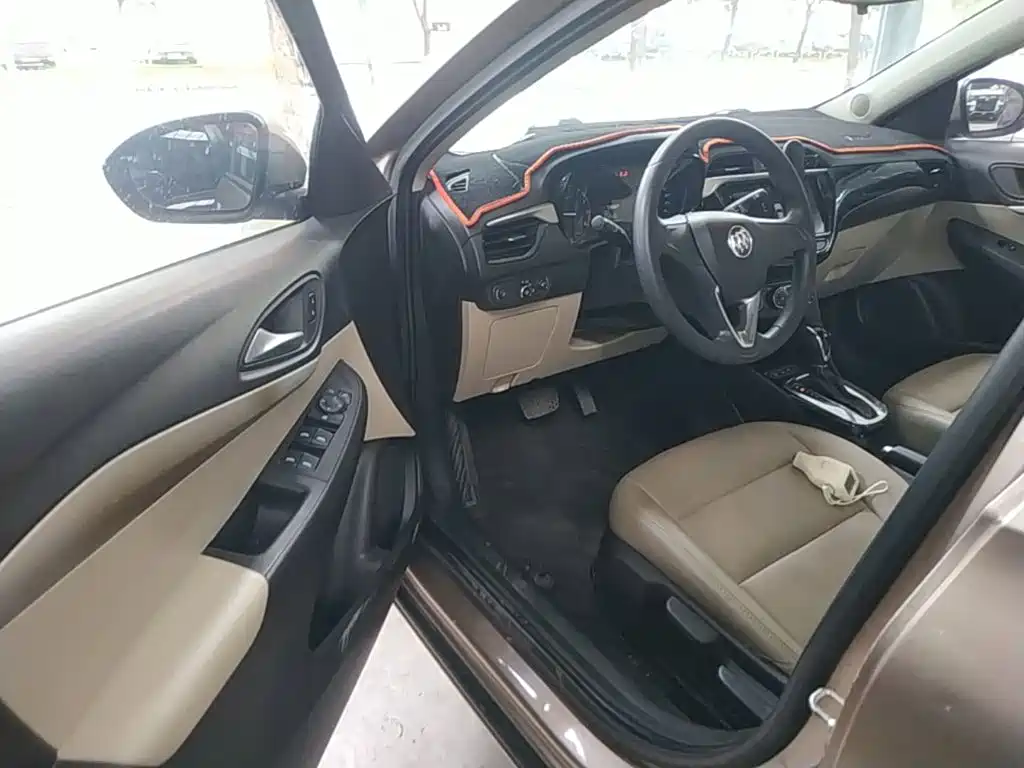 Buick Excelle — миниатюра 16