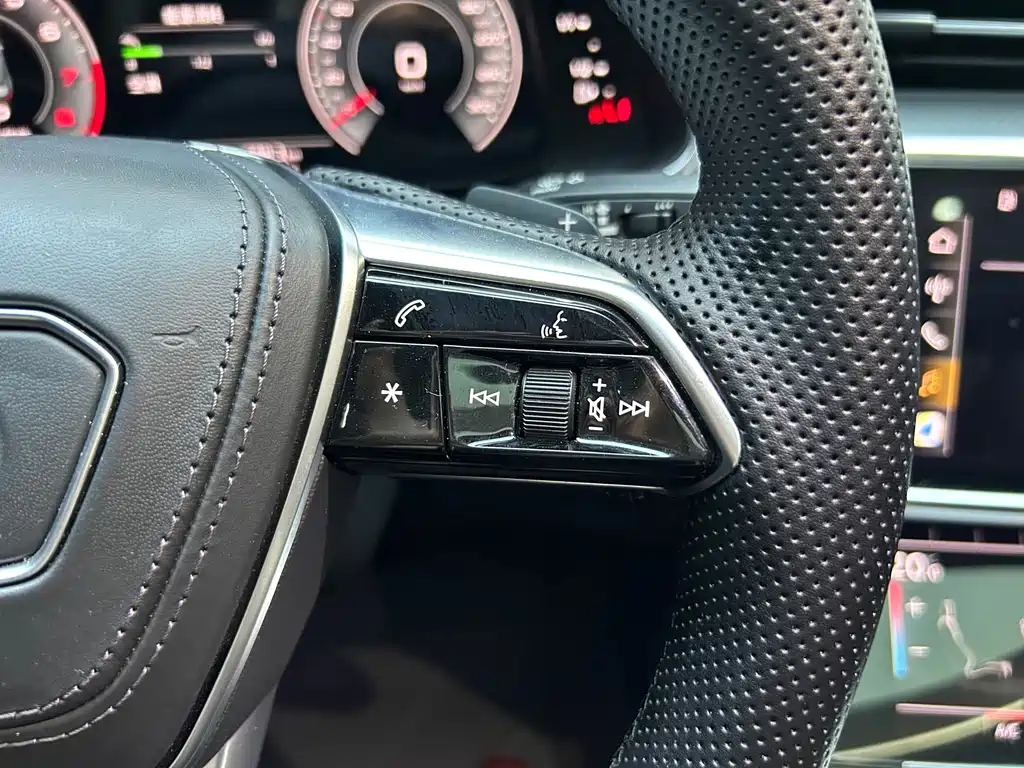 Audi A6L — миниатюра 28