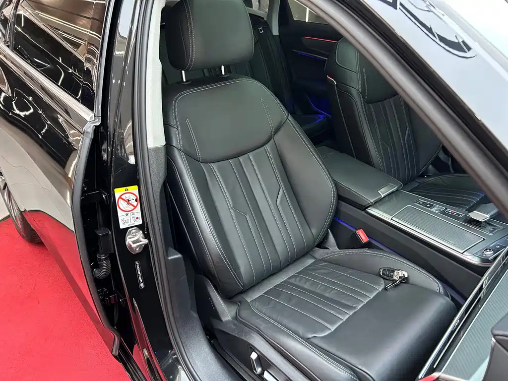Audi A6L — миниатюра 36