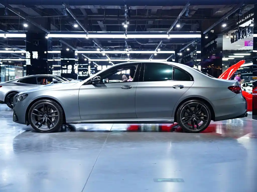 Mercedes-Benz E-Class AMG — миниатюра 4