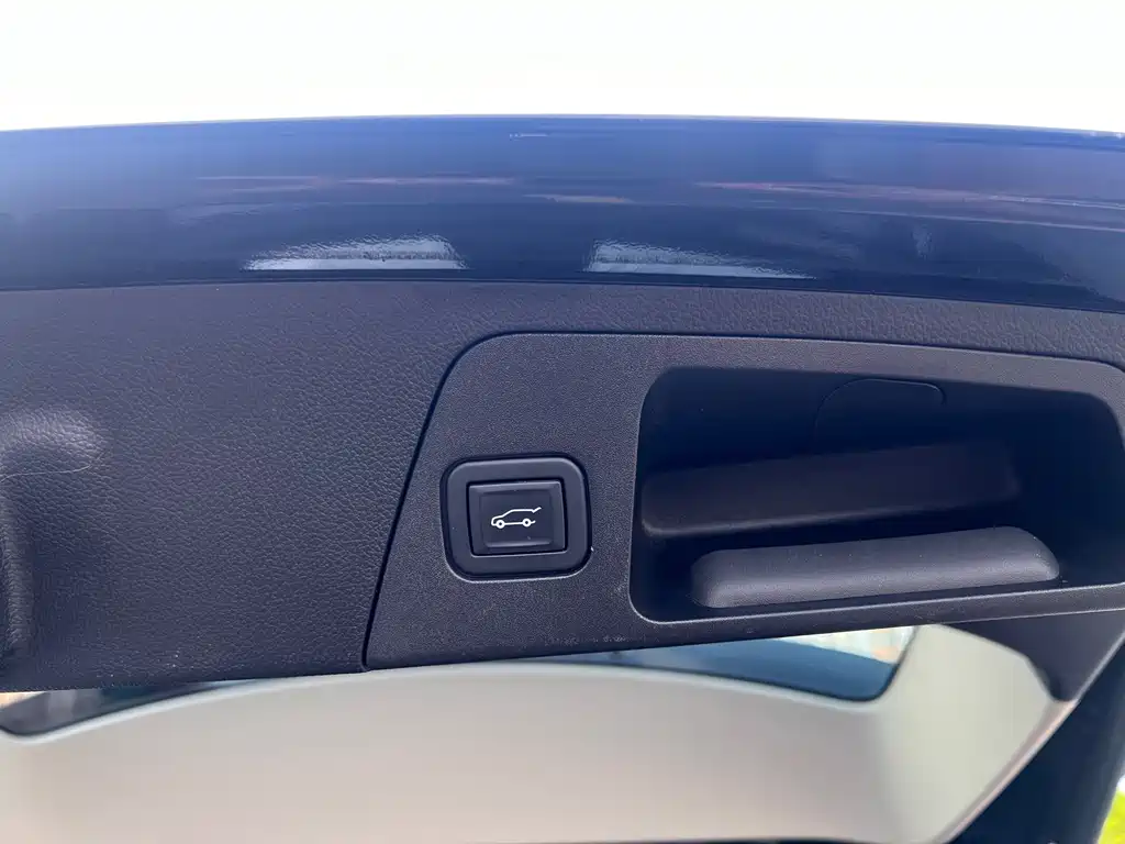 Buick Envision Plus — миниатюра 26