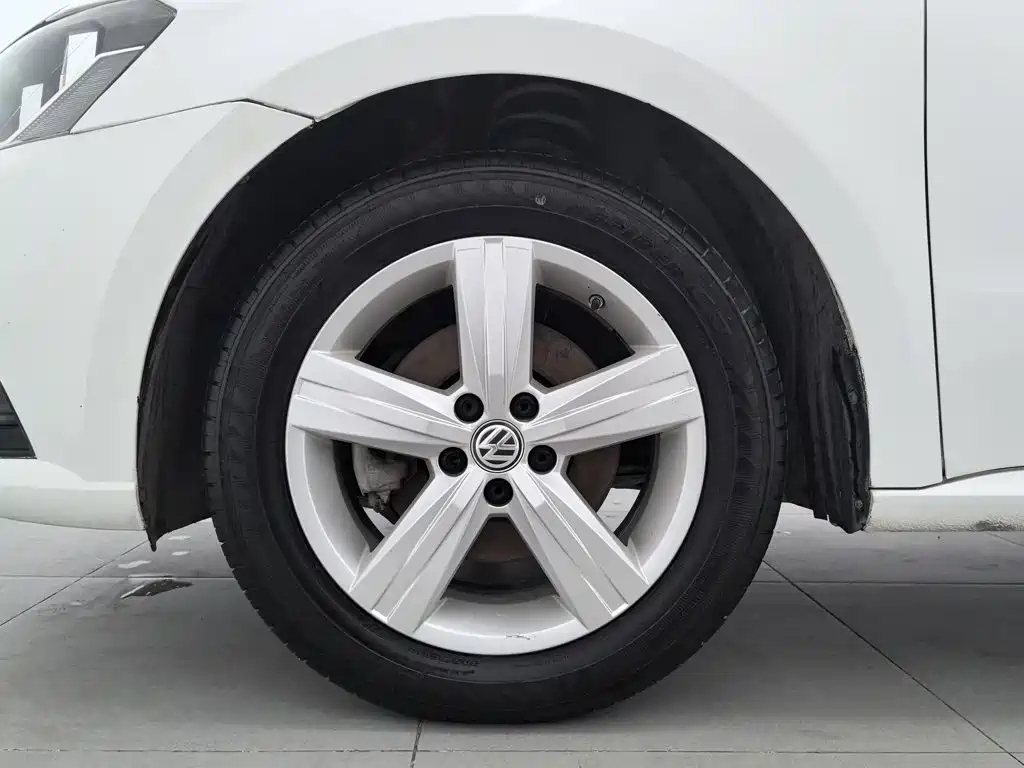 Volkswagen Lavida — миниатюра 17