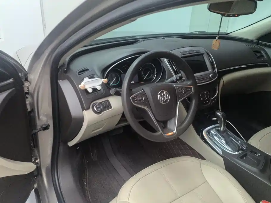 Buick Regal — миниатюра 12