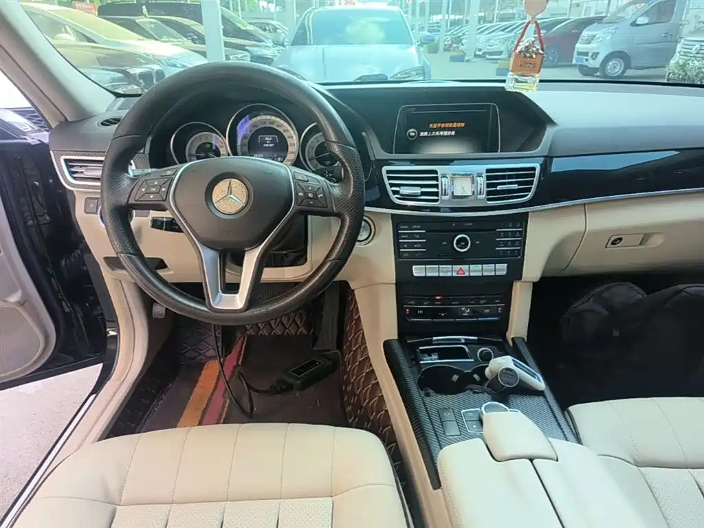 Mercedes-Benz E-Class E 2015 E 260 L Sport