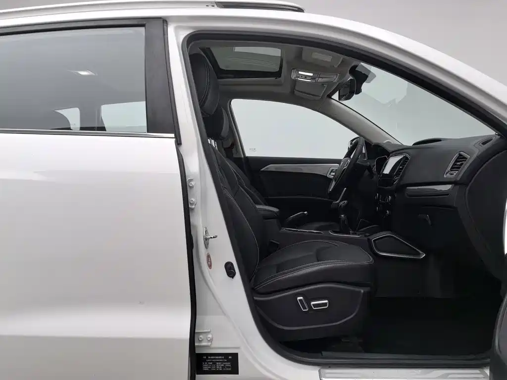 Geely Vision X6 — миниатюра 23