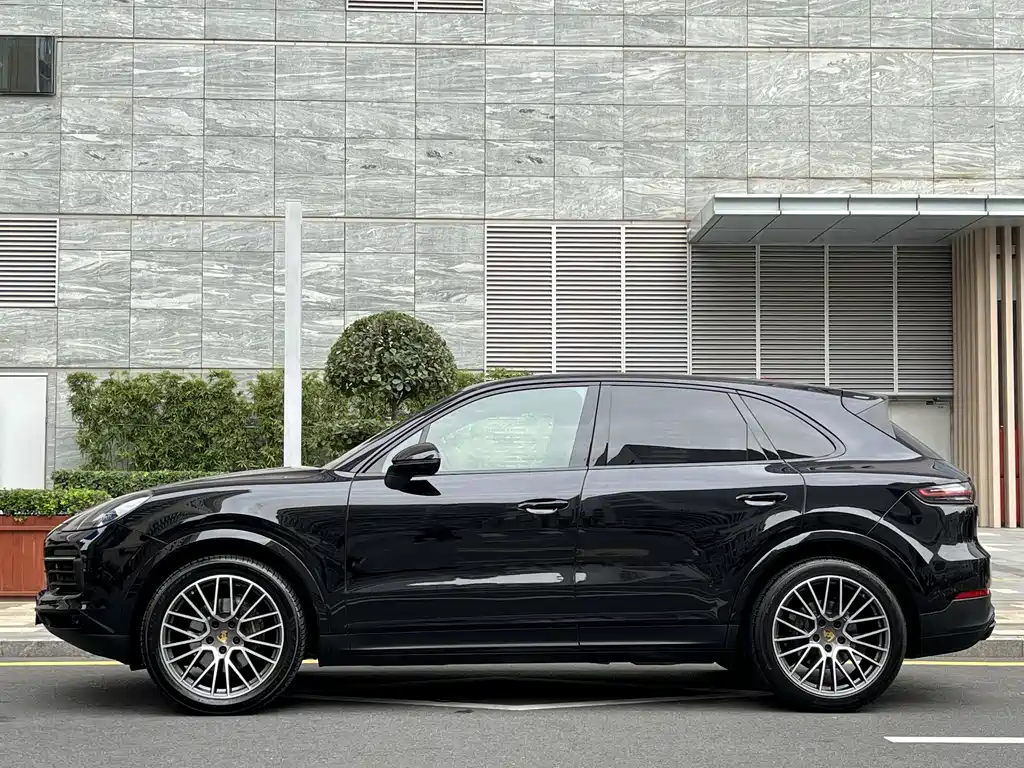 Porsche Cayenne 2019 Cayenne 3.0T