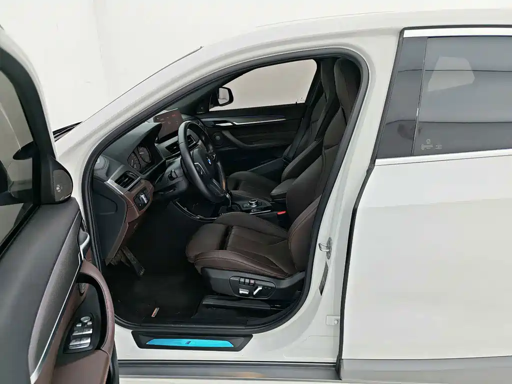 BMW X2 — миниатюра 10