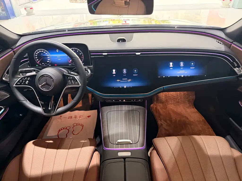 Mercedes-Benz E-Class — миниатюра 8