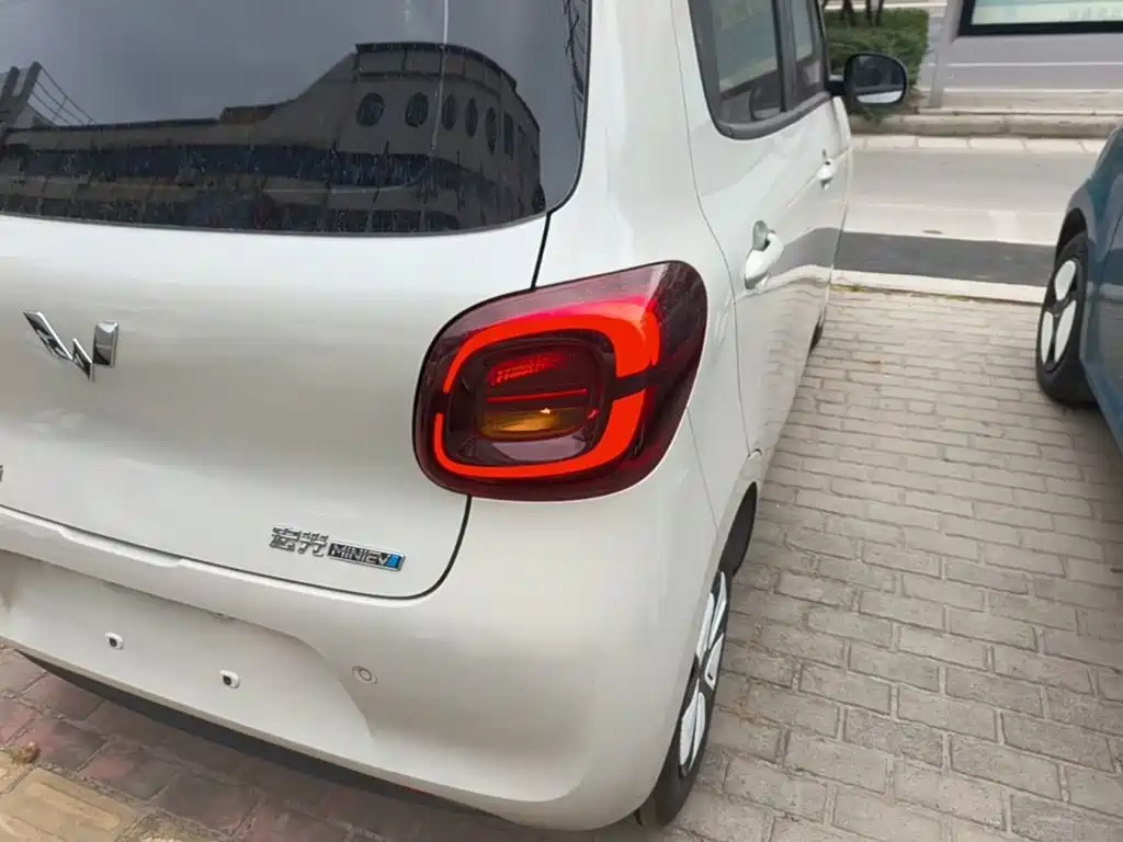 Wuling Mini EV MINIEV 2025