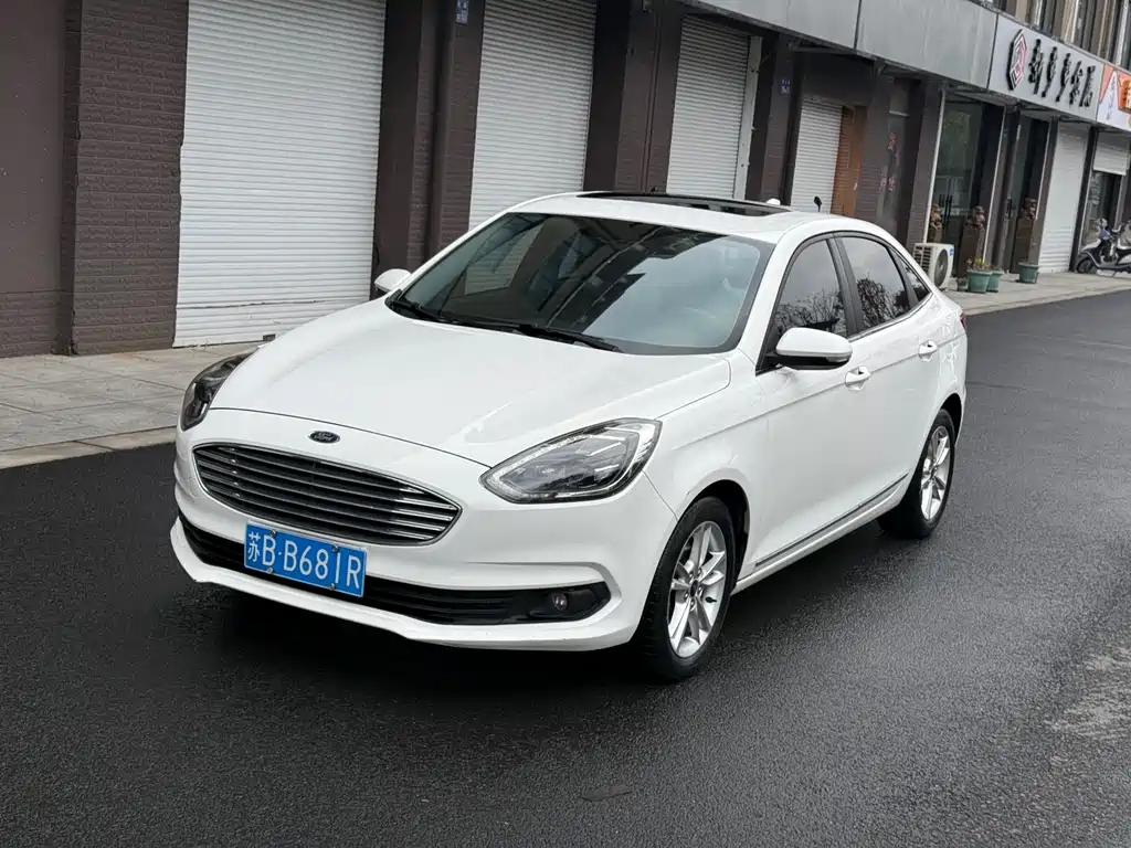 Ford Escort 2019