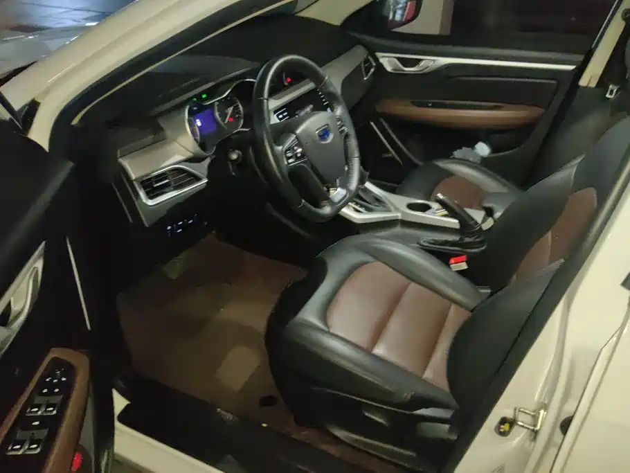 Geely Vision — миниатюра 9