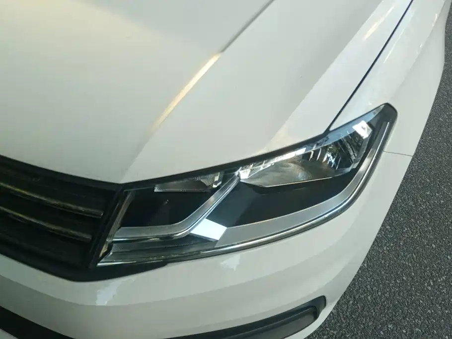 Volkswagen Santana — миниатюра 5