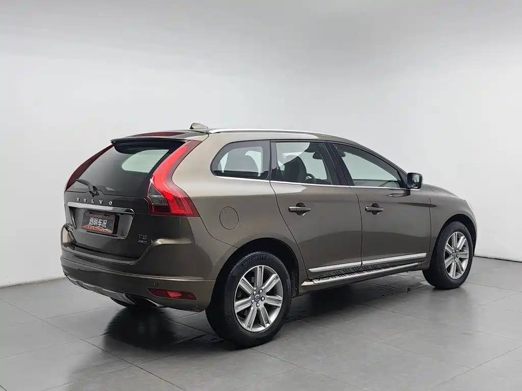 Volvo XC60 — миниатюра 2