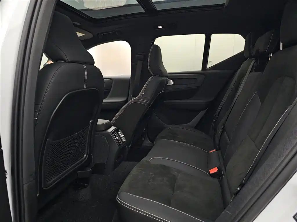 VOLVO XC40 NEW ENERGY