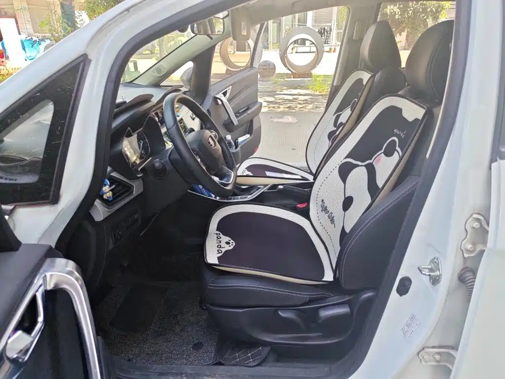 Geely Vision X3 — миниатюра 12