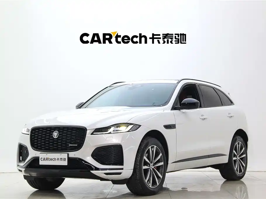 Jaguar F-PACE 2023