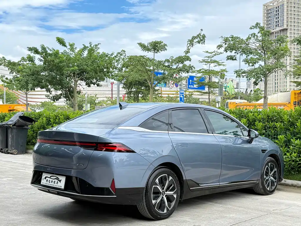 XPeng P5 — миниатюра 6
