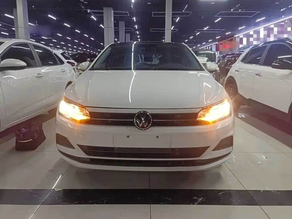 Volkswagen Polo 2021 Plus 1.5L AT